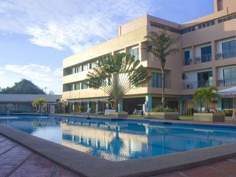Philippine Gateway Hotel スリガオ エクステリア 写真